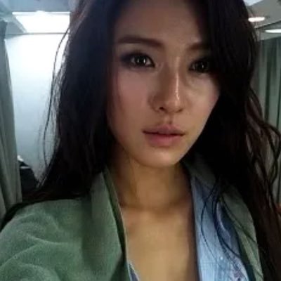 chat chippy tea ( ايف )'s profile picture