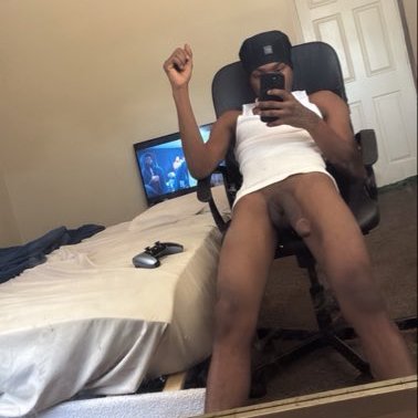MRBIGDICK82's profile picture