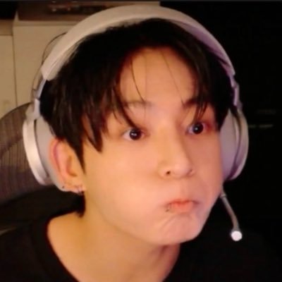 2moreweeeks's profile picture