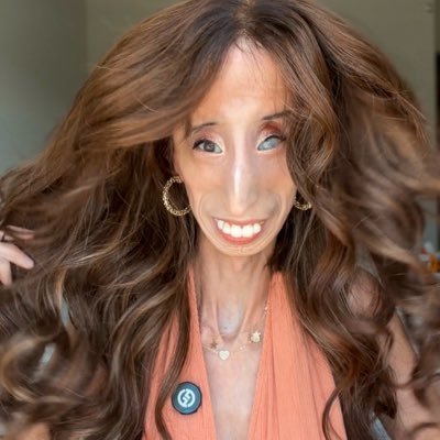littlelizziev's profile picture