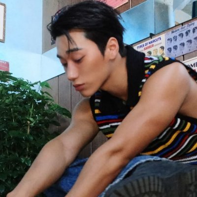 산상's larica 𑣲⋆'s profile picture
