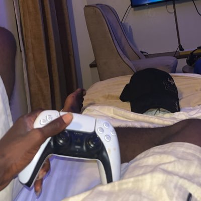 CHEATER🇯🇵🇰🇷🇳🇬's profile picture