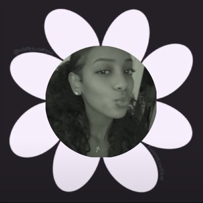 leelee | saw ari ꕤ's profile picture