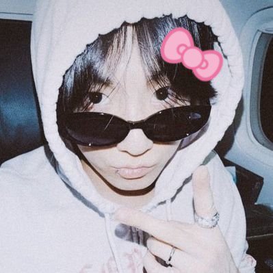 mich ୨ৎ's profile picture