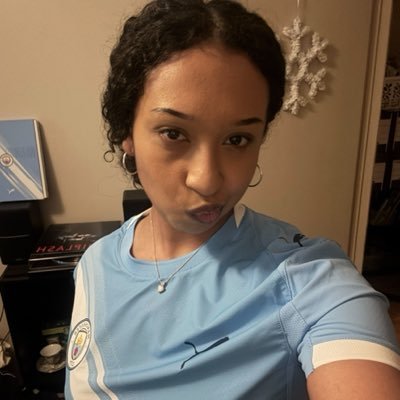 angeIsvice's profile picture