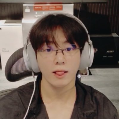 jkookonaut's profile picture