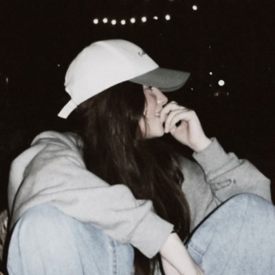 juls ٠࣪⭑'s profile picture