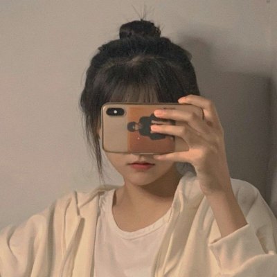 الثاني عشر's profile picture