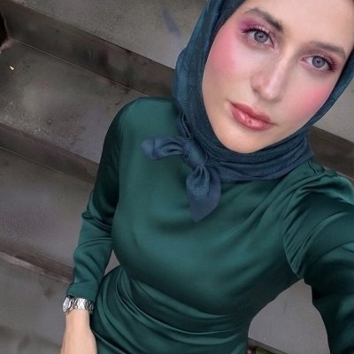 Lara 💎's profile picture