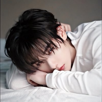 naninenai9999's profile picture