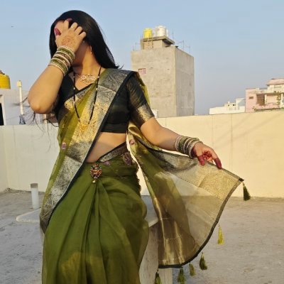 Divya's profile picture