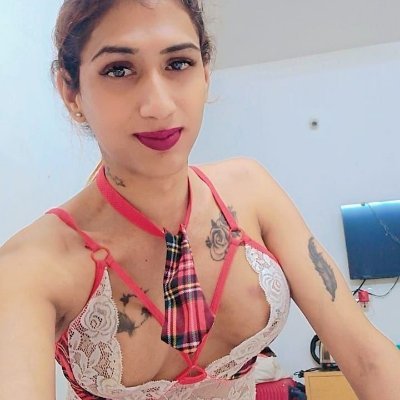 Desi shemale's profile picture
