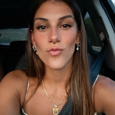 ale✨'s profile picture