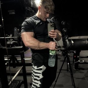 alex66boy's profile picture