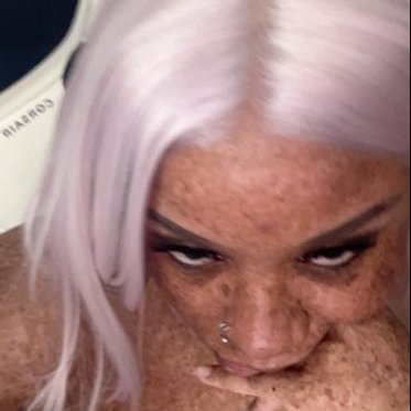 freckledn's profile picture