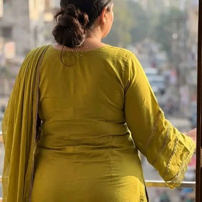 mehr_pakiza's profile picture