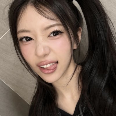 harl .𖥔 ݁ ˖'s profile picture