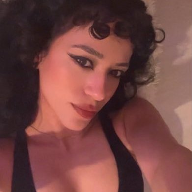 ebrukzlyr's profile picture