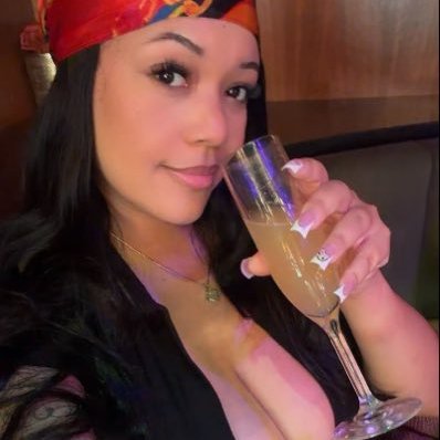 Jazmyne 🫶🏽's profile picture