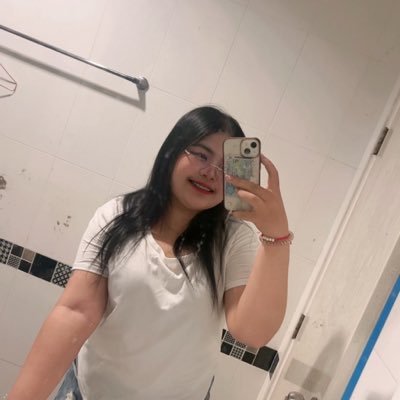 sxiknixs's profile picture