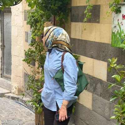esenbii's profile picture