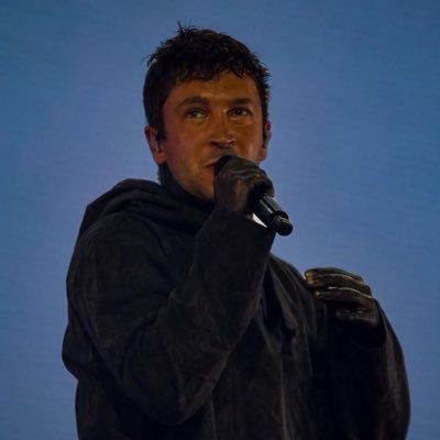 James ⊬ APE's profile picture