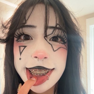 pump princess 🧩's profile picture