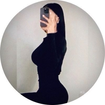 Raven Birdie 💜🌙✨'s profile picture