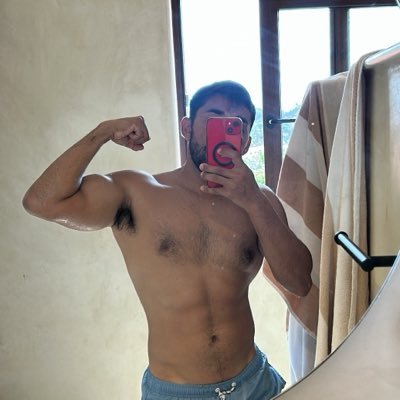 GoldenSsunsett 🌅's profile picture