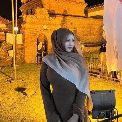 meenaoehd's profile picture