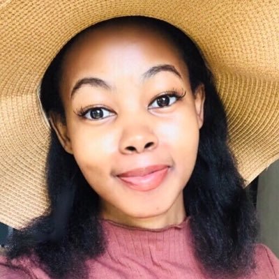 m e r c e d e s's profile picture