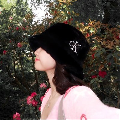 ⭑'s profile picture