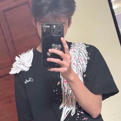 VangBii's profile picture