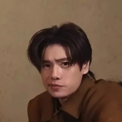 𝒍𝒐𝒐𝐤𝒑𝐡𝒖 รอน้องนัสที่ท่าน้ำ's profile picture