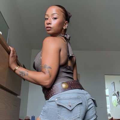 Ebony Goddess Medusa 👑's profile picture