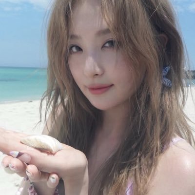 ruddy 🫧 VELVET SUMMER's profile picture