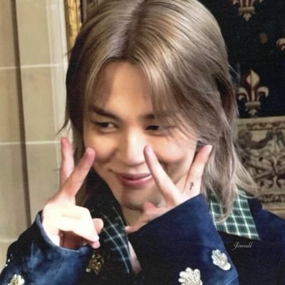 mitchy ࣪✰.ᐟ's profile picture