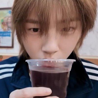 zizi 🥝's profile picture
