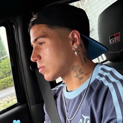 pipi's profile picture
