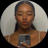 shimmy shimmy lip gloss barbie😔🕊️'s profile picture