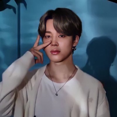 🦉𝚋𝚘𝚖𝚒's profile picture