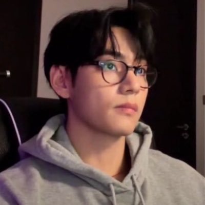 tinho 태형's profile picture