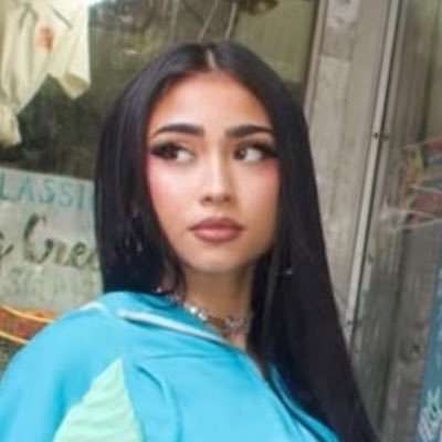 𝑂𝑛𝑖𝑘𝑎 𝑀𝑎𝑚𝑖's profile picture