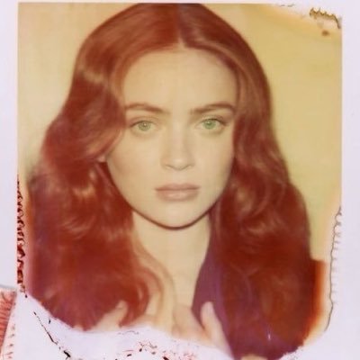 𝑓𝑒𝑟's profile picture