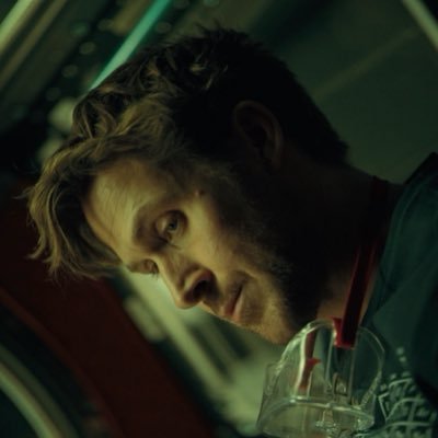 adriansaurorae's profile picture