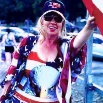 🇺🇸Didi🇺🇸 🎄's profile picture