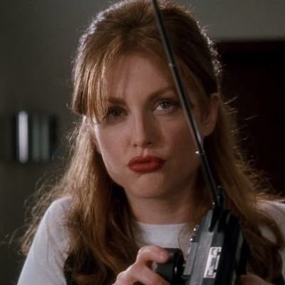 farfrmheaven's profile picture
