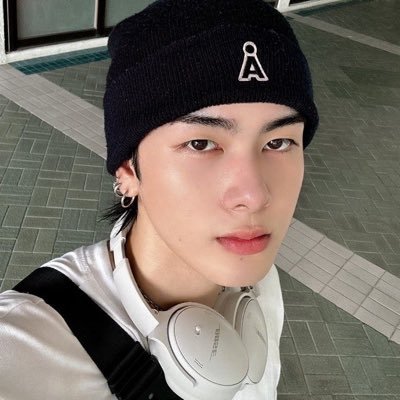 mica 🪭 VAI VER O BTS 2x's profile picture