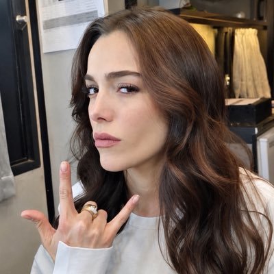 acibresly's profile picture