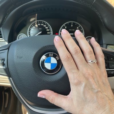 lunainescorpio's profile picture
